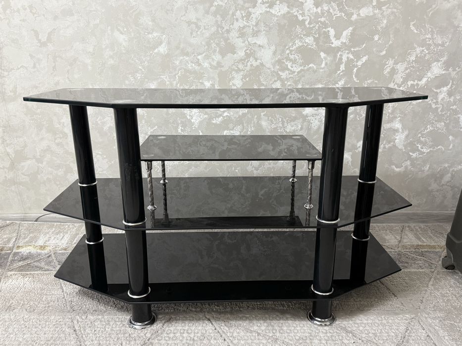 Тумбочка для телевизора