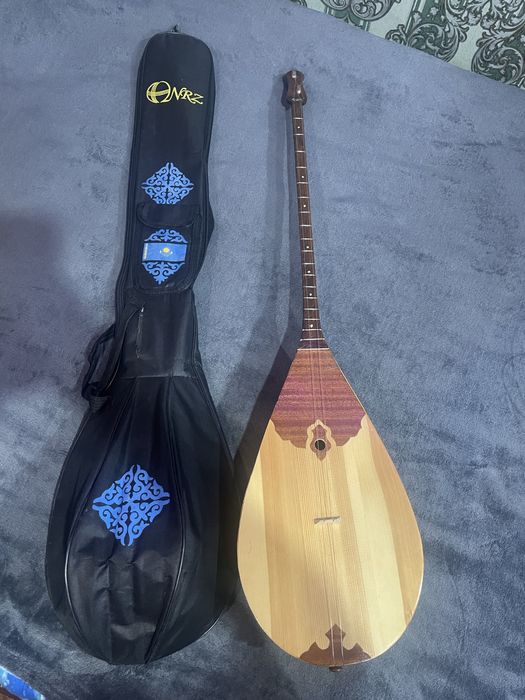 Домбыра в отличном состояний