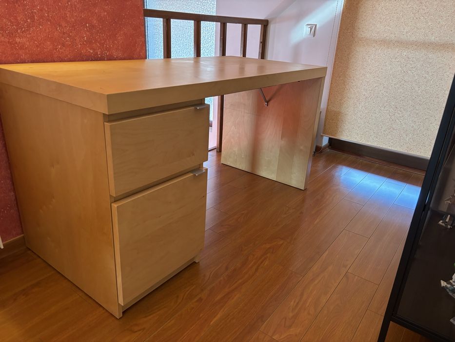 Vand birou MDF 140x65 model Malm culoare stejar