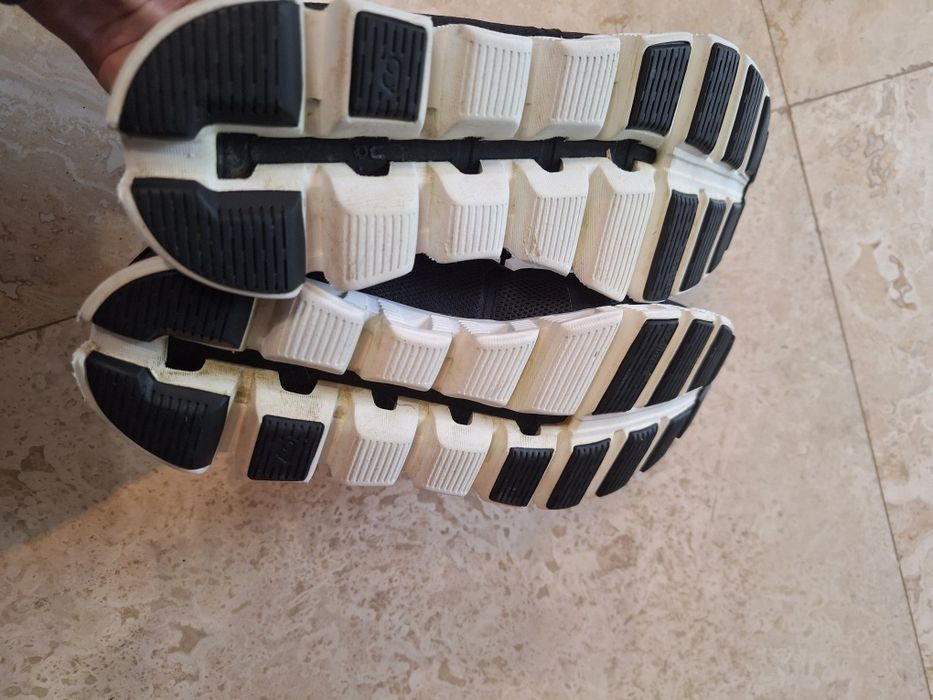 On cloud pantofi sport