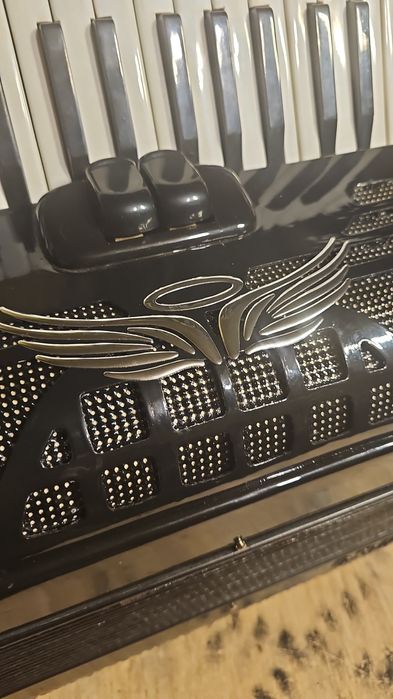 Vand acordeon pe 2axe