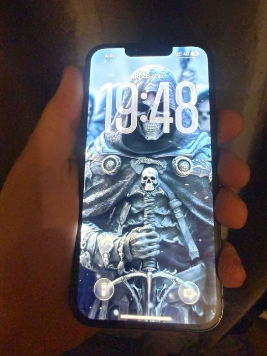 Обменяю Айфон 13 128гб акб85%