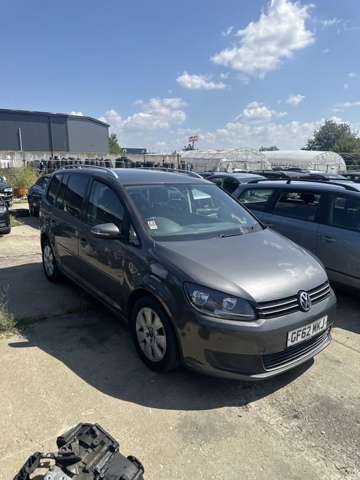 Dezmembrez wv touran 1.6 d