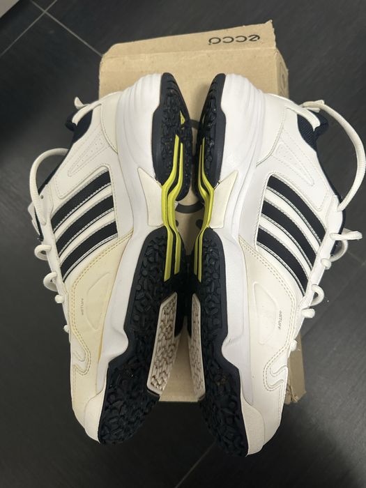 Маратонки за тенис Adidas, No 43 1/2