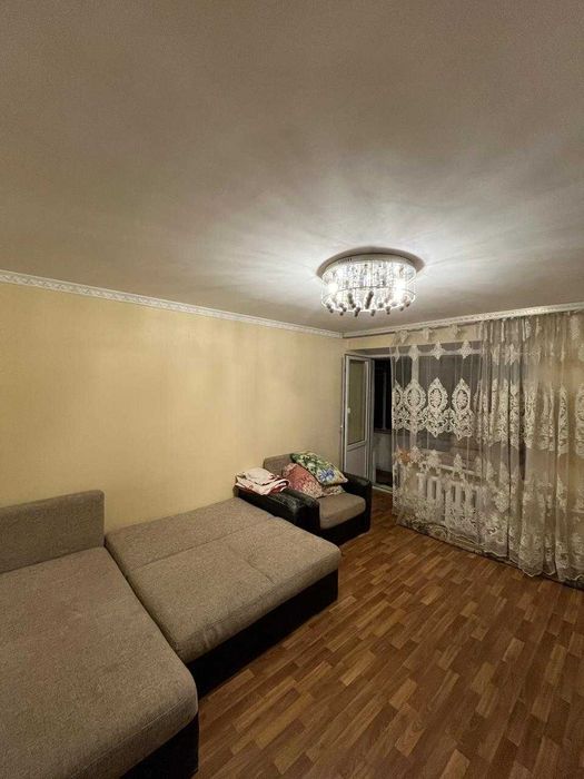 Продается 3 комн.кв. Красина 8/1