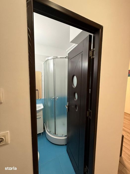 dristor 6-7 min metrou libera