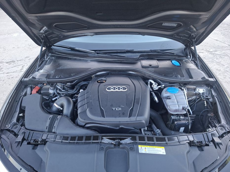 Vând Audi A6 C7 2.0 TDI 177 CP Manual