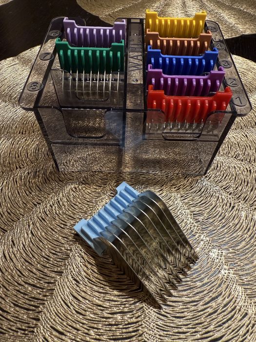 Distantiere masina de tuns catei