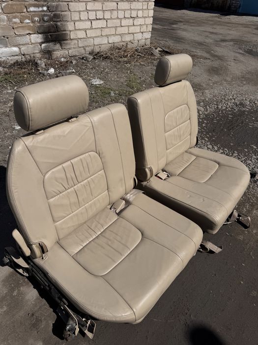 3 ряд сидений lx470