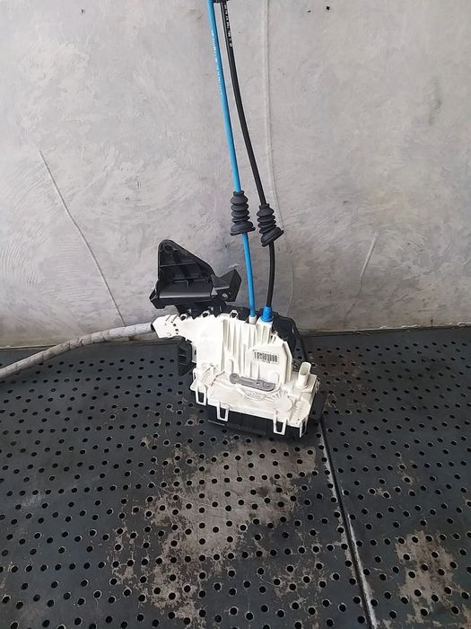 Broasca usa stanga spate mercedes c class w204 break a2047331708