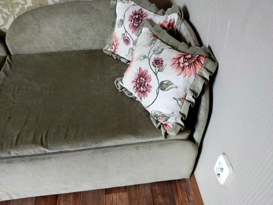 Продам детские диваны