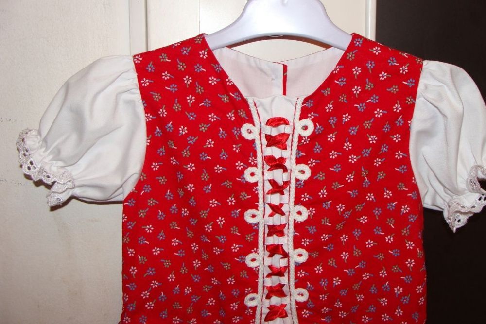 Rochie eleganta  4-5 ani