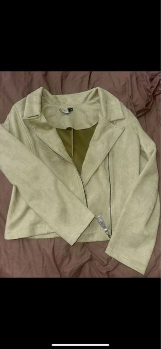 оливковый костюм XL (50)