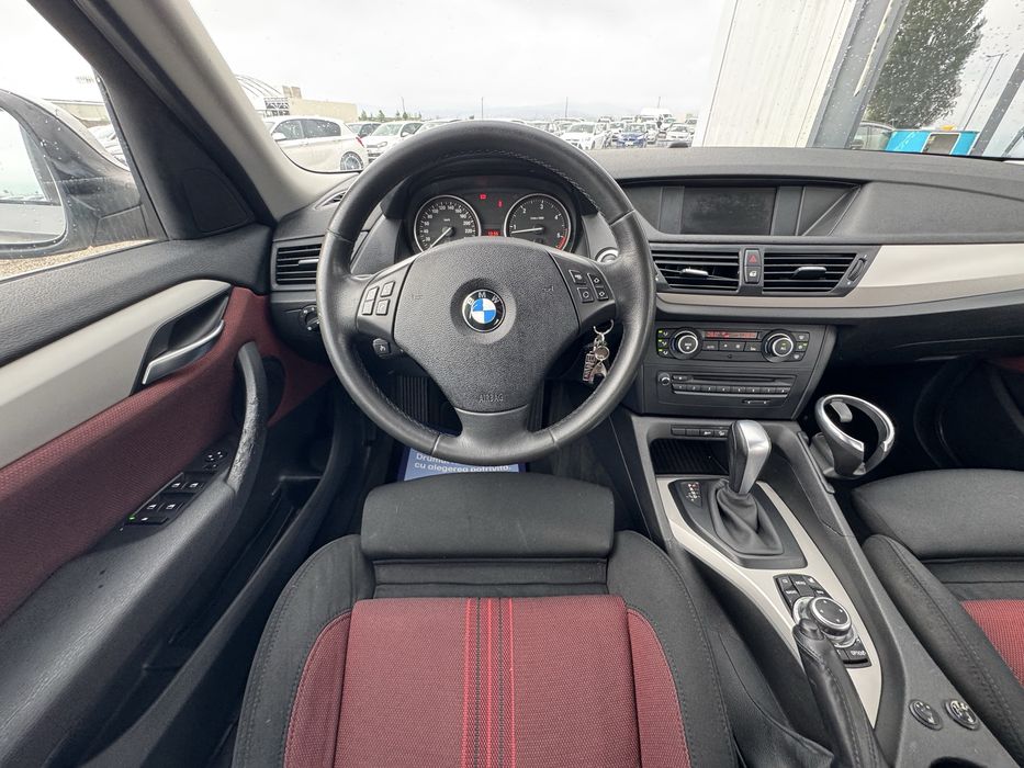 BMW X1 2011 — imagine 5