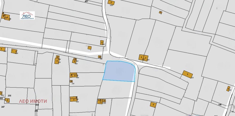 Парцел в Габрово, област-гр.Севлиево площ 1614 цена 21500