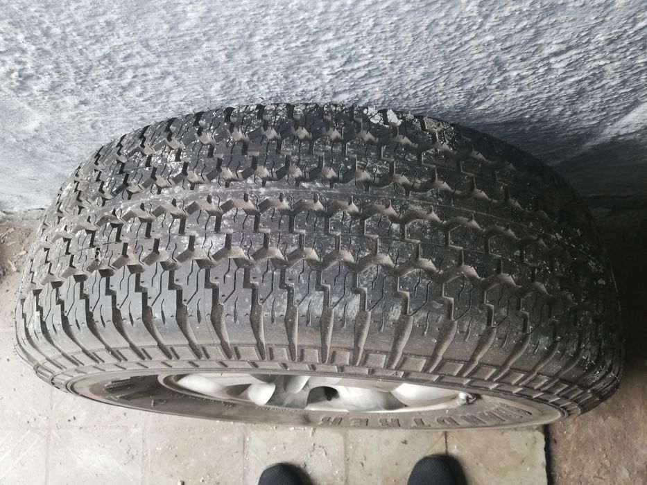 Колесо в сборе для джипа кроссовера