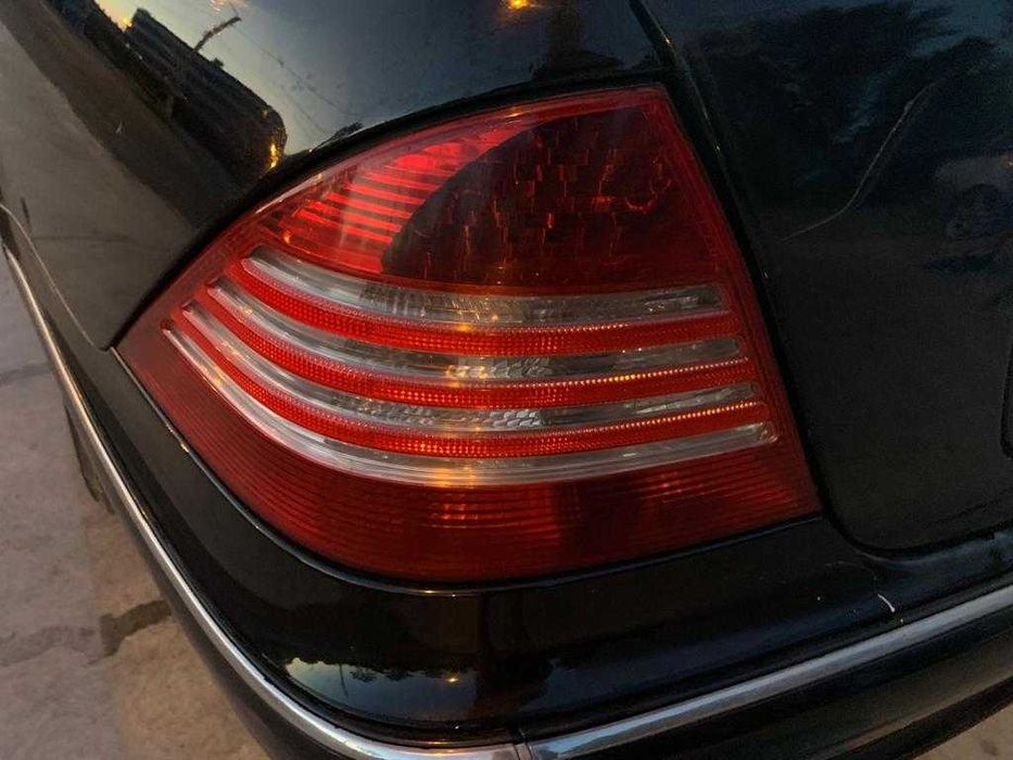 Dezmembrez Mercedes S-class/S600/S320/S350i/S430/W220/AMG/usa/portbagaj/interior/cutie/motor/volan/stopuri/faruri/capota