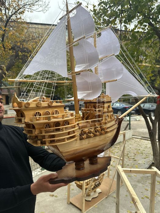 eksklyuziv suvenir kema (сувенирный корабль из орехового дерева)