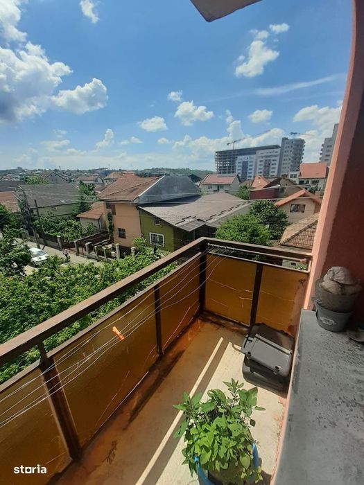 Apartament 4 Camere Decomandate, 80 mp, 2 Balcoane, etaj Intermediar,