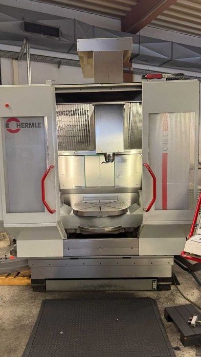 Hermle C40 U, 2003 г. — 5-осевой обрабатывающий центр