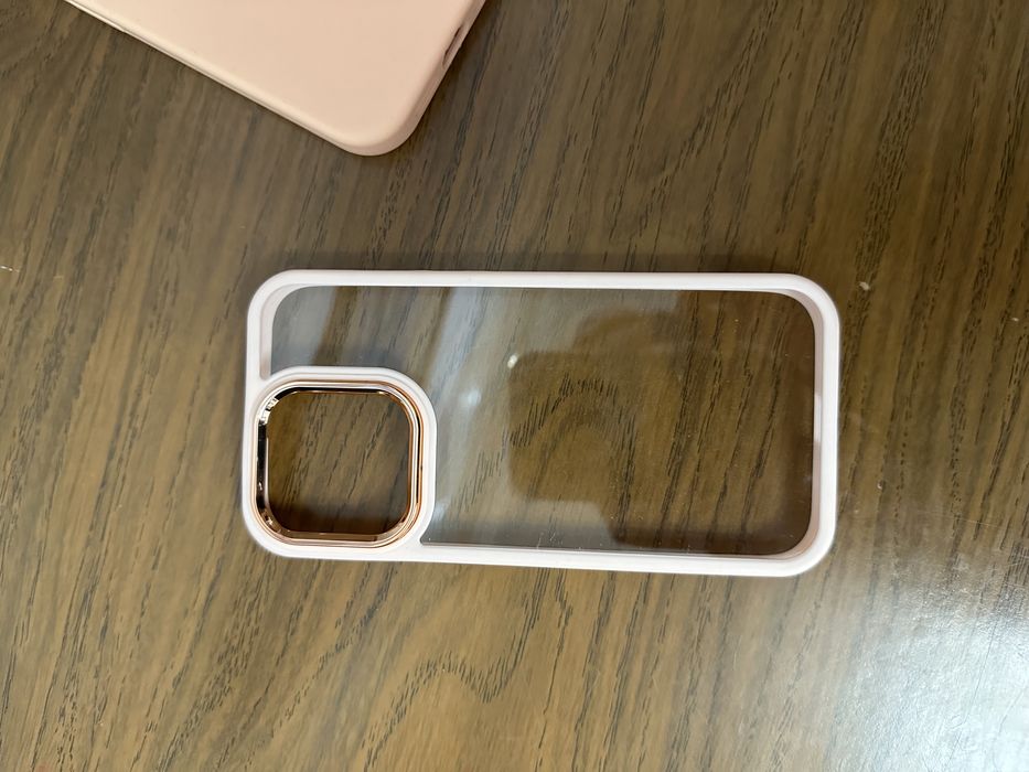 Чехлы на iphone 14 pro