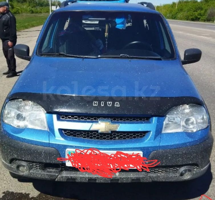 Продам ниву на разбор по запчастям