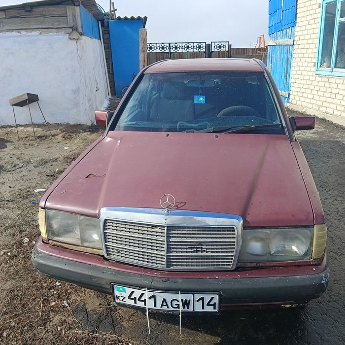 Продам два мерса