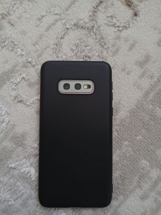 Samsung s10e /128gb snapdragon855