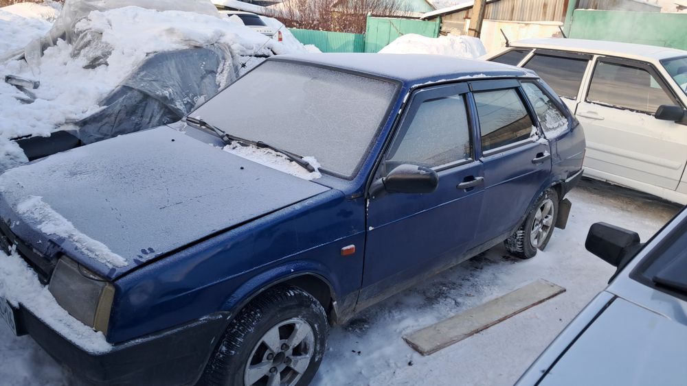 Продам приора запчасти