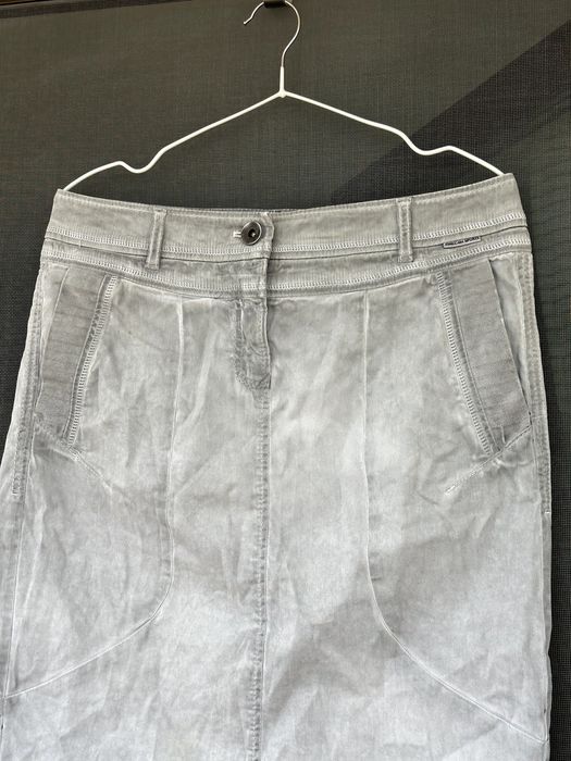 Дънкова пола Marc Cain Sports - размер 2 (S/M), Отлично състояние