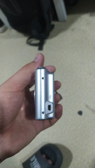 Sony photoaparat sotiladi svetnoy rasmga oladi