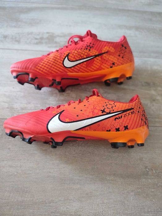 ghete fotbal marime 42 (265cm)