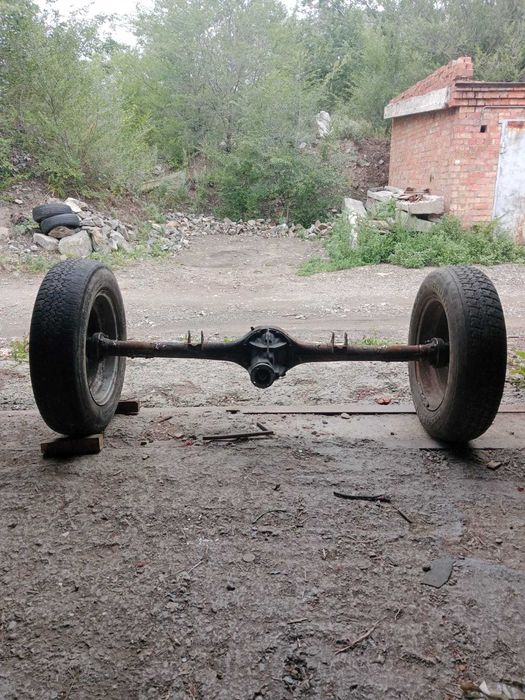 Задний мост на прицеп