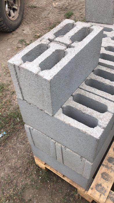 Пескоблок, сплитерный блок