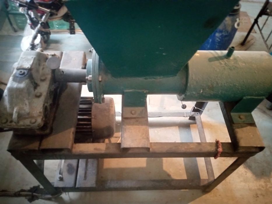 Sovun chiqaradigan aparat holati yangi