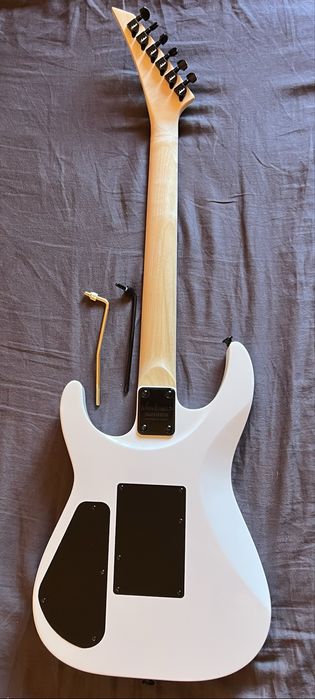 Vând sau Schimb chitară electrică Jackson JS32 DKA