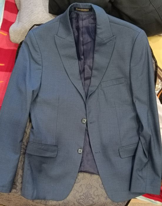 Костюм 3ка. 46 размер