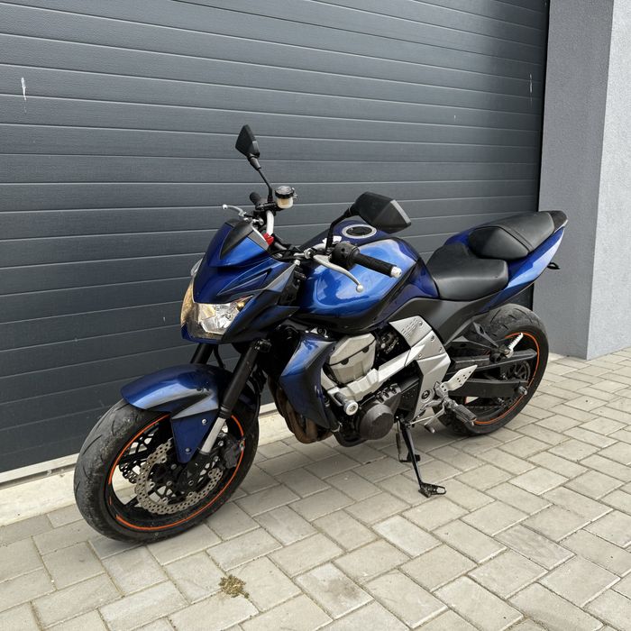 Kawasaki Z750 Naked  ( Nu gsr,sv,cbr,xj )