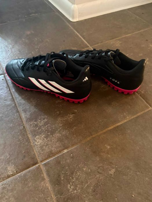Ghete fotbal pentru teren sintetic Adidas Copa