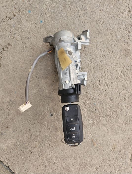 Contact cu cheie consola centrala aer Vw volkswagen Golf 5 golf 6