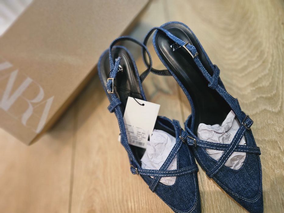 Трендовые туфли ZARA