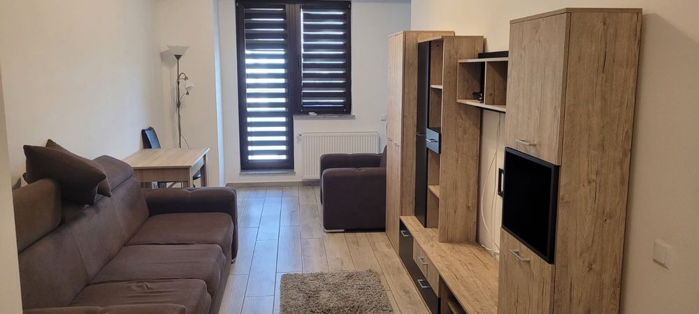 Inchiriez apartament 1 camera in Lazar Residence