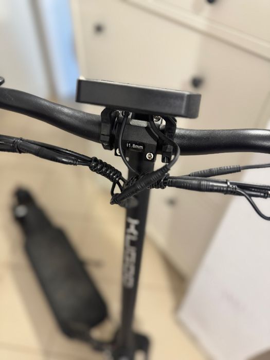 Vând trotinetă electrică Kugoo G2 Pro – puternică, autonomie mare