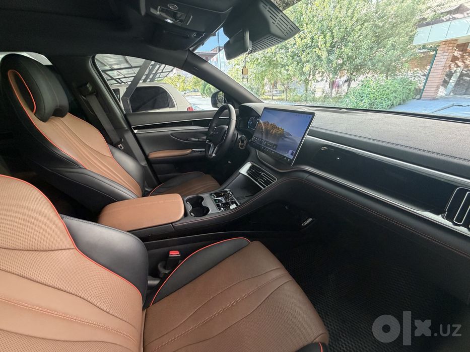 Byd chwmpion gibrid 150