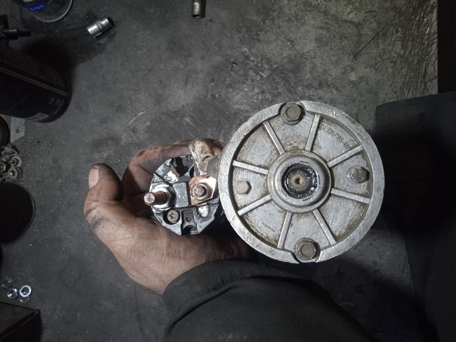 Продам стартер на ваз