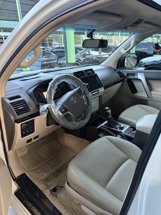 Land Crusier Prado 2023