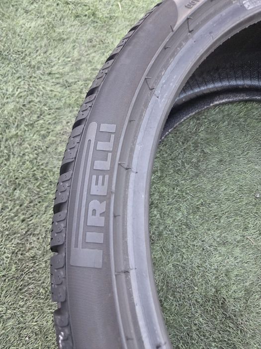 245 35 20 Pirelli