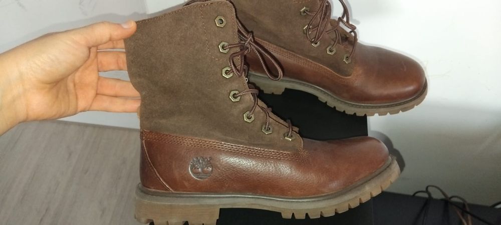 Ghete dama Timberland din piele Marimea 37.