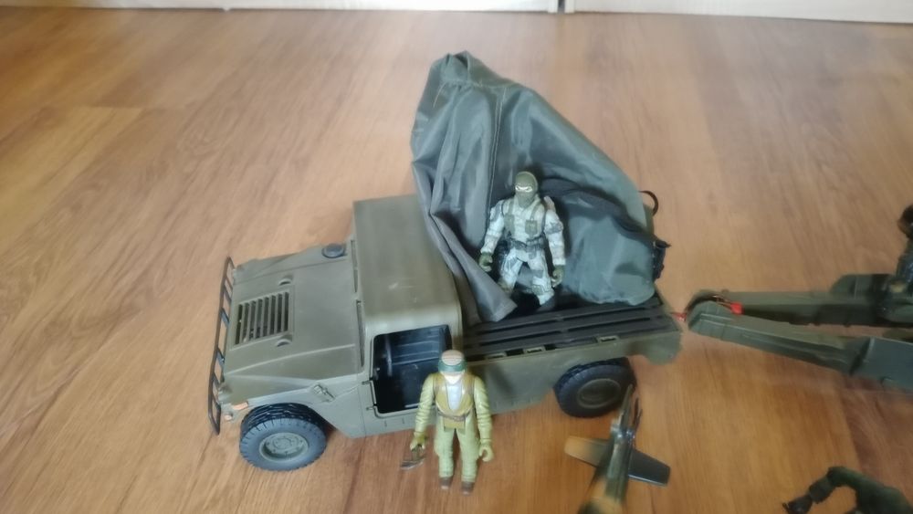 Lot  pentru băieţi.