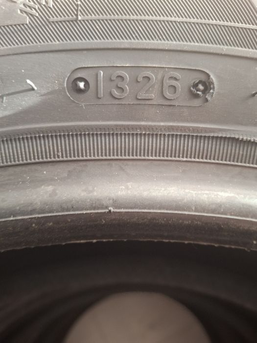 Продам шины зима 215/55/17